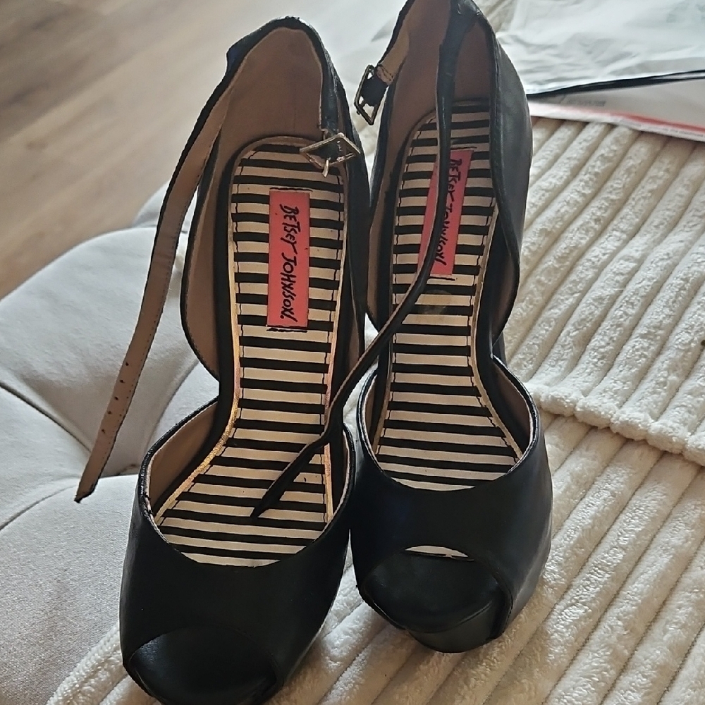 Betsey Johnson Black Women's Peep Toe Heels Approximately 5" heel